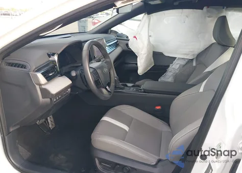 2025 Toyota Camry Se z USA, uszkodzony, nr VIN 4T1DAACK2SU546503